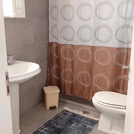 Quick & Cheap Center Tríkala